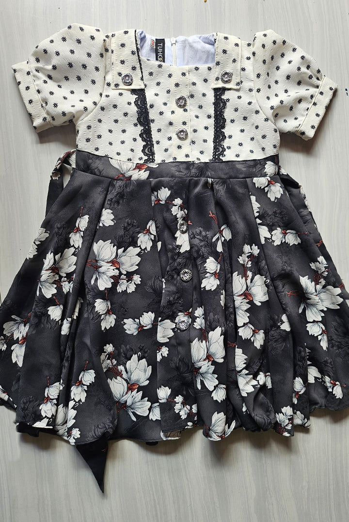 Classic belle dress-Black