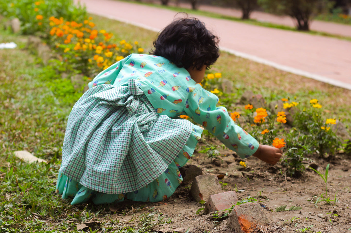 dress with tulip koti (green)